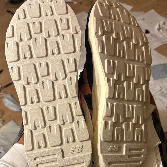 New— NB Lunar New Year Eclipse 57/40  - *New* Immaculate Condition - Picture 8 of 11